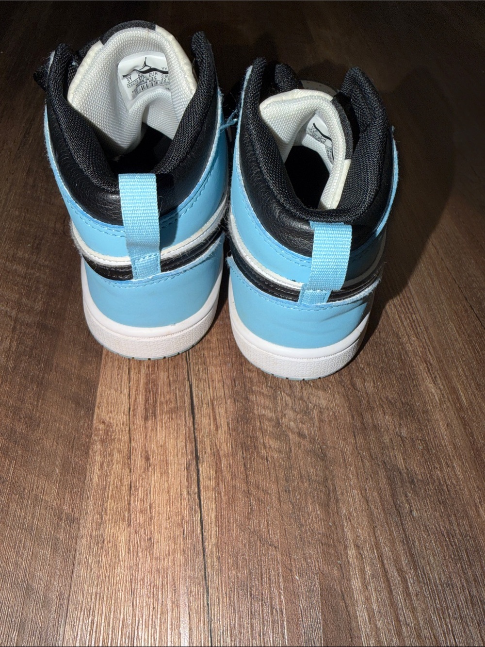 Nike Jordan 1s Kids University Blues size 3Y - Picture 3 of 8
